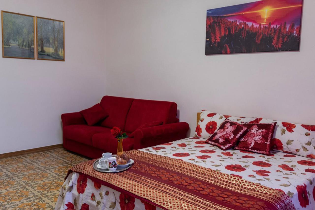 Apartment Airport Casa Sofia *